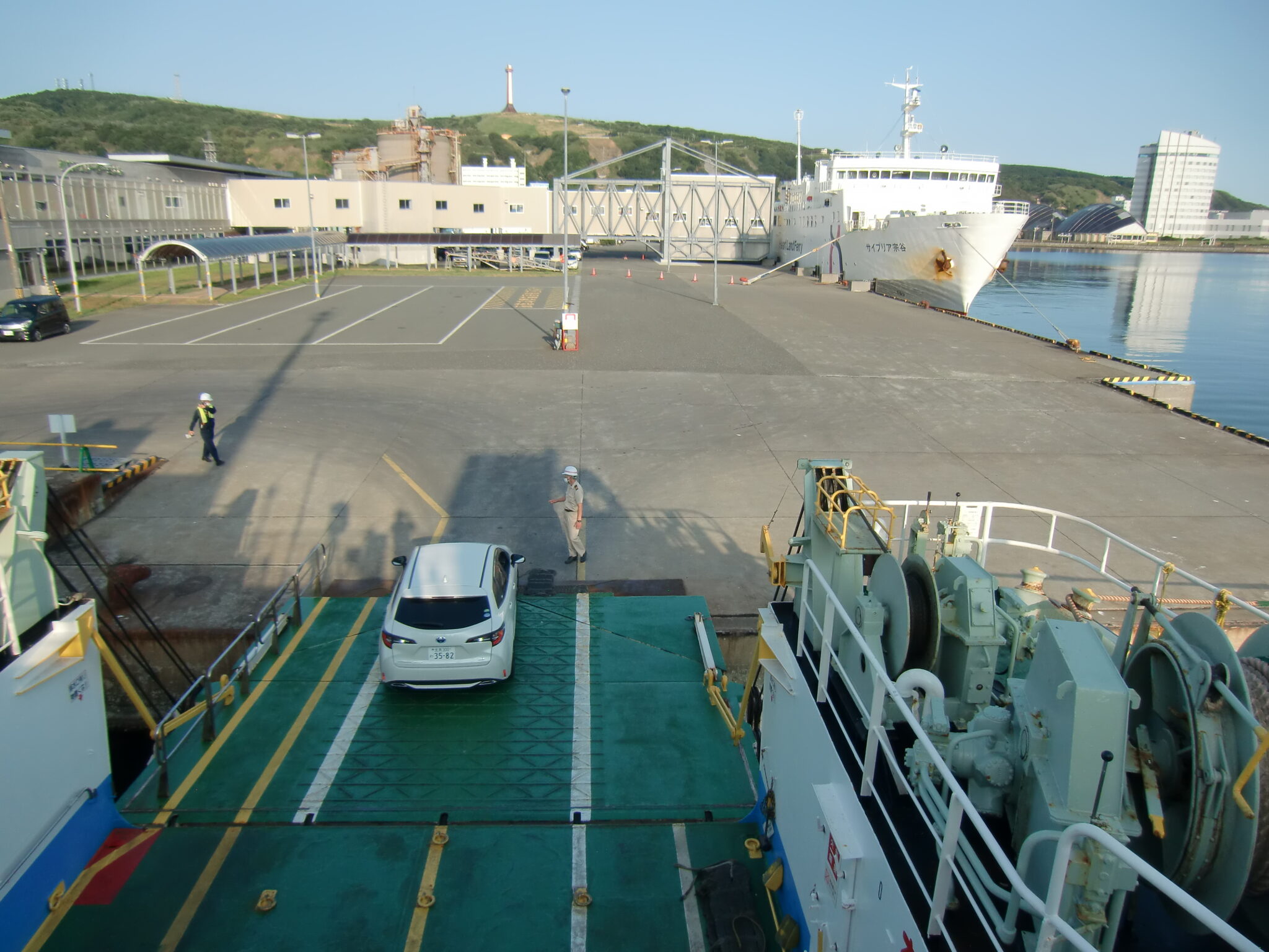 フェリー乗り場(稚内、礼文島) よこもっこのエンジョイライフ フェリー乗り場(稚内、礼文島) よこもっこのエンジョイライフ